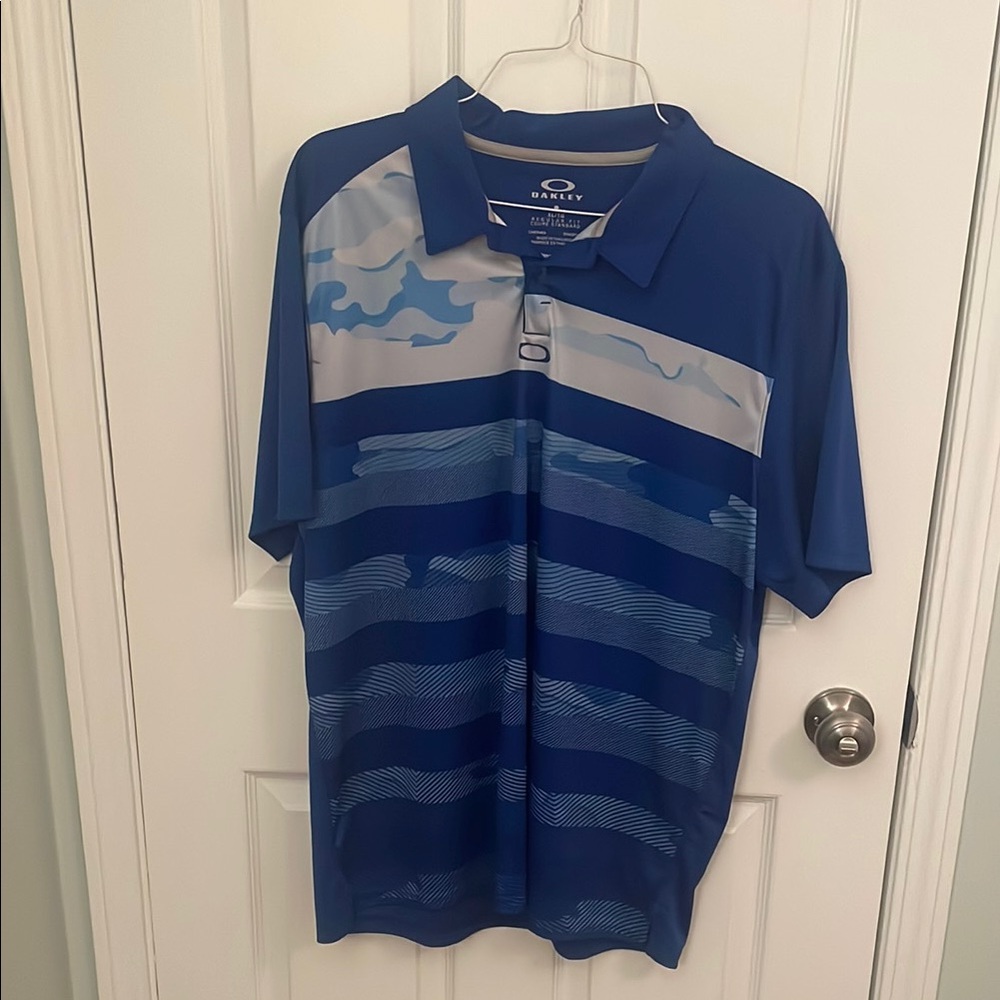 Oakley Navy and Light Blue Patterned Performance Polo XL
